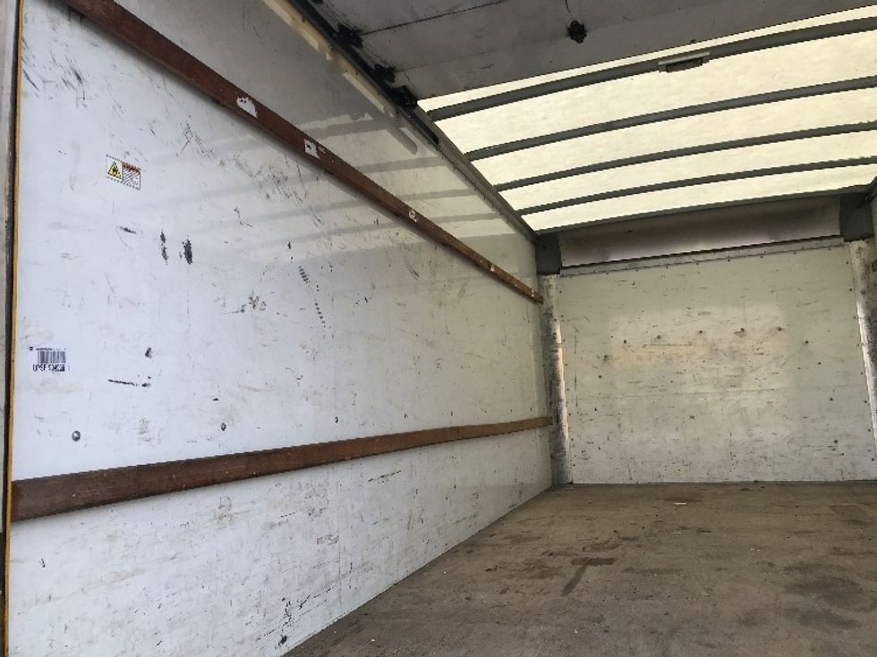 Light Duty Box Truck-Light and Medium Duty Trucks-GMC-2021-Savana G33903-Shreveport-LA-93,446\n\t\tmiles-$ 27,250 - Image 10