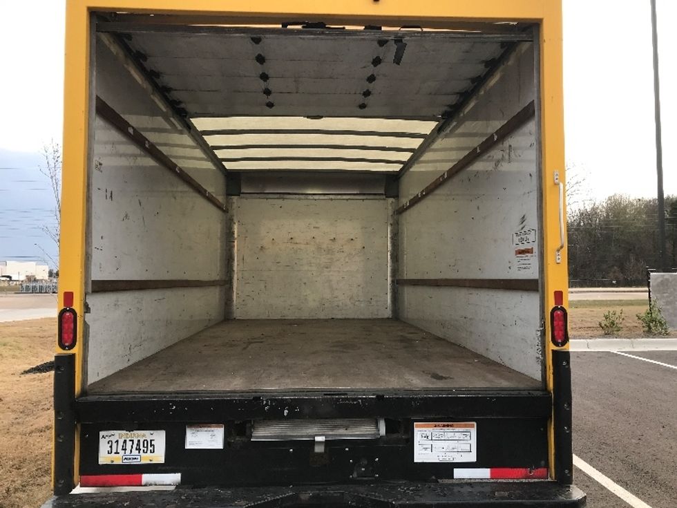 Light Duty Box Truck-Light and Medium Duty Trucks-GMC-2021-Savana G33903-Shreveport-LA-93,446\n\t\tmiles-$ 27,250 - Image 8