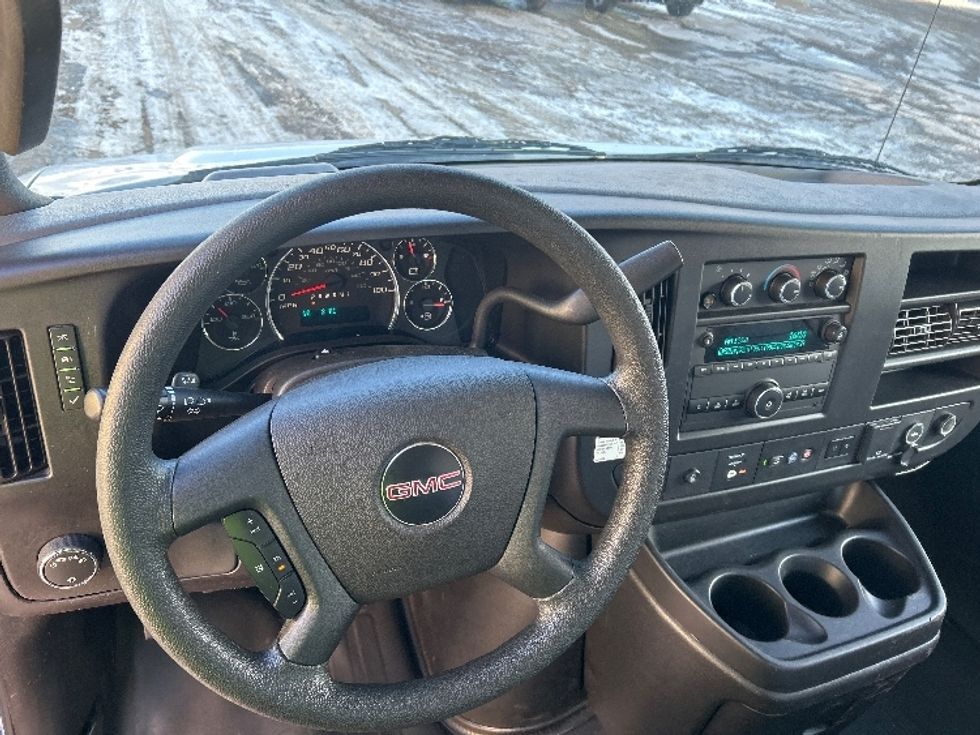 Light Duty Box Truck-Light and Medium Duty Trucks-GMC-2021-Savana G33903-Sioux Falls-SD-104,012\n\t\tmiles-$ 28,750 - Image 19