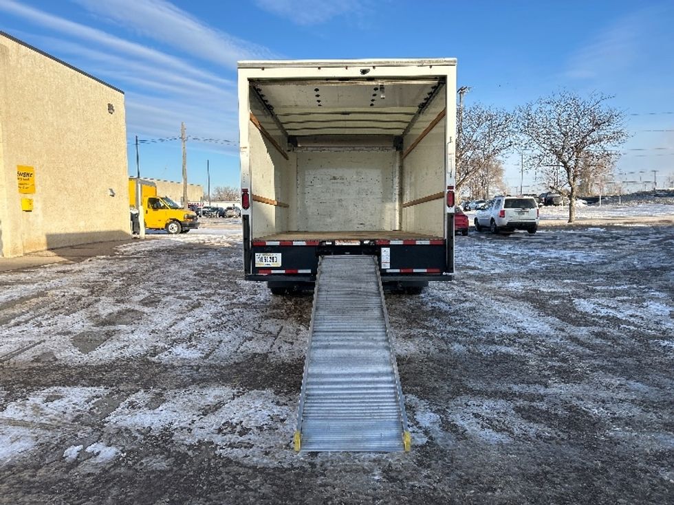 Light Duty Box Truck-Light and Medium Duty Trucks-GMC-2021-Savana G33903-Sioux Falls-SD-104,012\n\t\tmiles-$ 28,750 - Image 9
