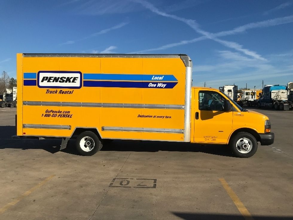 Light Duty Box Truck-Light and Medium Duty Trucks-GMC-2021-Savana G33903-Sioux Falls-SD-79,282\n\t\tmiles-$ 28,250 - Image 15