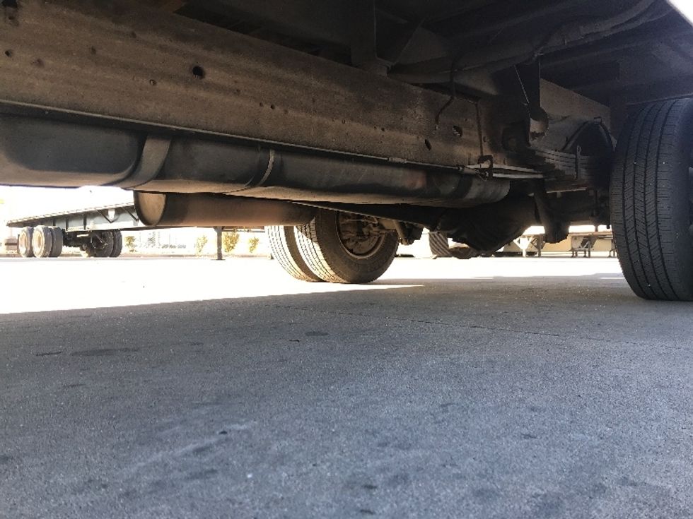 Light Duty Box Truck-Light and Medium Duty Trucks-GMC-2021-Savana G33903-Sioux Falls-SD-79,282\n\t\tmiles-$ 28,250 - Image 5