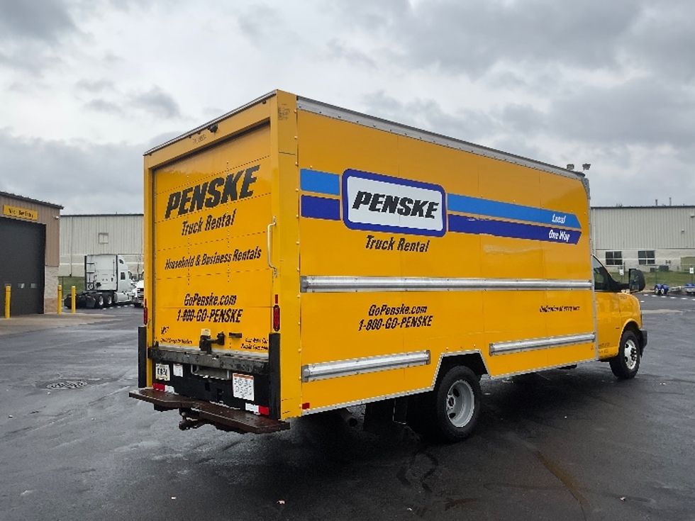 Light Duty Box Truck-Light and Medium Duty Trucks-GMC-2021-Savana G33903-South Bend-IN-129,614\n\t\tmiles-$ 21,750 - Image 13