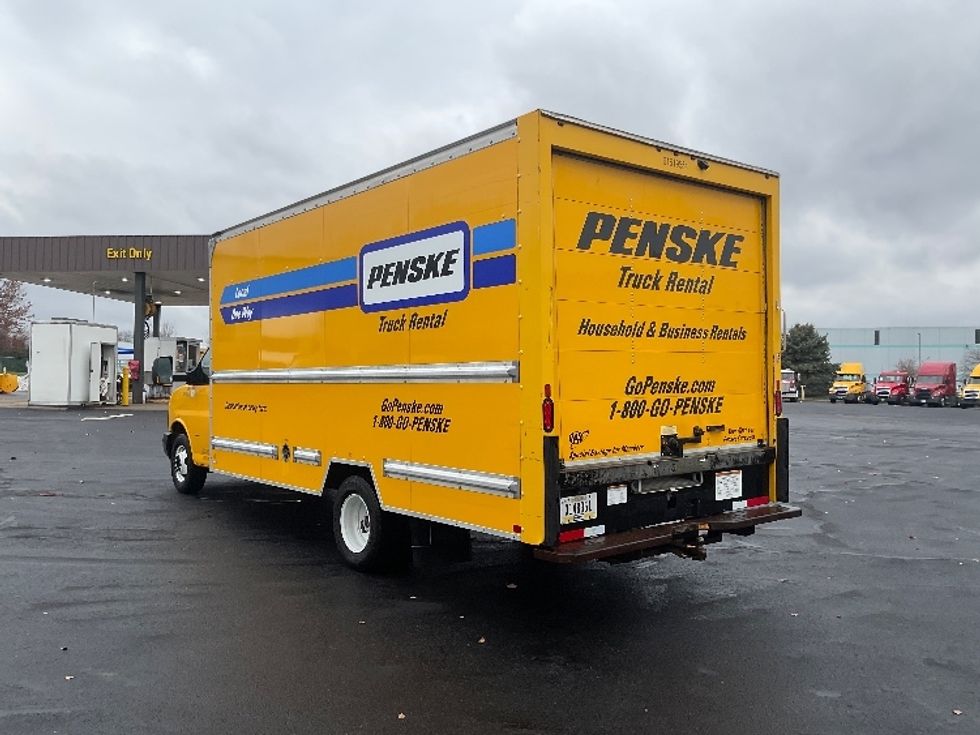 Light Duty Box Truck-Light and Medium Duty Trucks-GMC-2021-Savana G33903-South Bend-IN-129,614\n\t\tmiles-$ 21,750 - Image 6