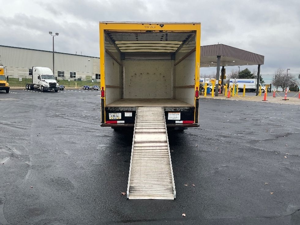 Light Duty Box Truck-Light and Medium Duty Trucks-GMC-2021-Savana G33903-South Bend-IN-129,614\n\t\tmiles-$ 21,750 - Image 9