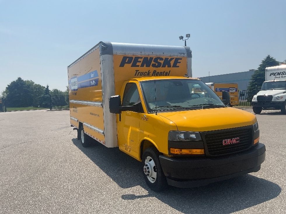 Light Duty Box Truck-Light and Medium Duty Trucks-GMC-2021-Savana G33903-South Bend-IN-84,125\n\t\tmiles-$ 26,000 - Image 1