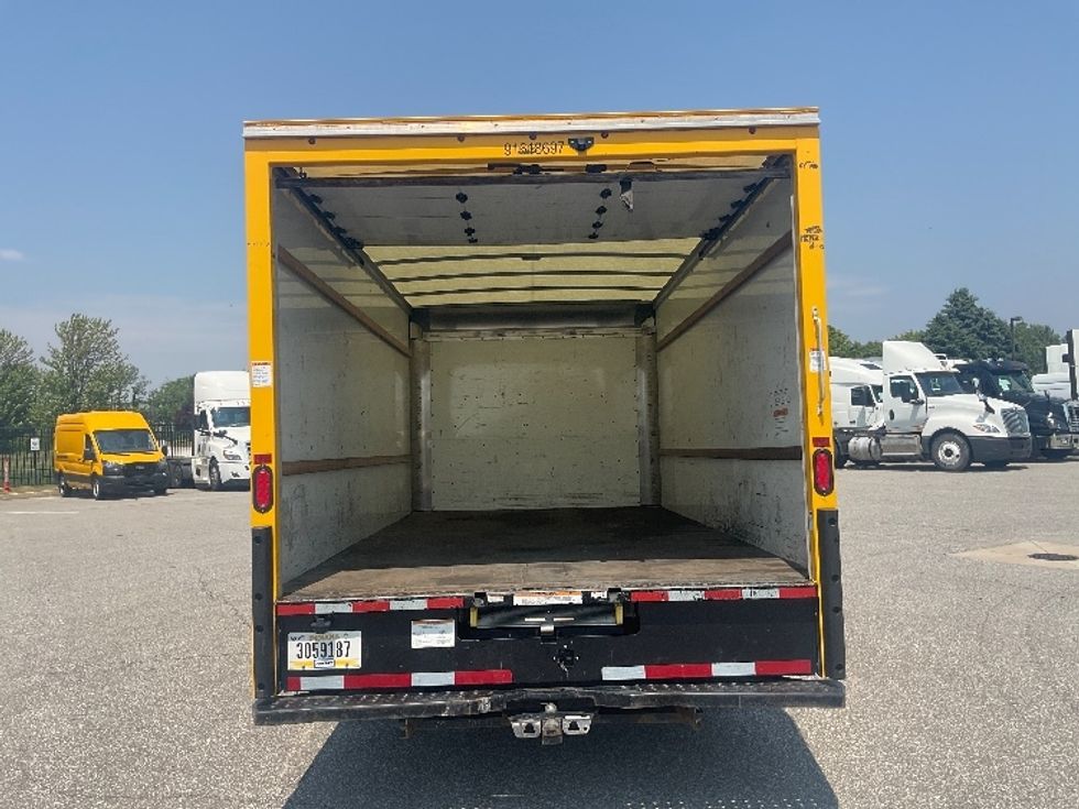 Light Duty Box Truck-Light and Medium Duty Trucks-GMC-2021-Savana G33903-South Bend-IN-84,125\n\t\tmiles-$ 26,000 - Image 8