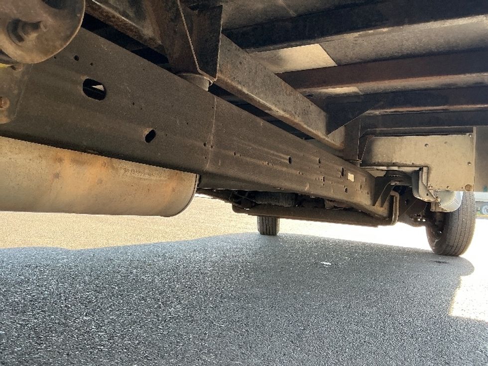 Light Duty Box Truck-Light and Medium Duty Trucks-GMC-2021-Savana G33903-South Bend-IN-84,777\n\t\tmiles-$ 30,250 - Image 14