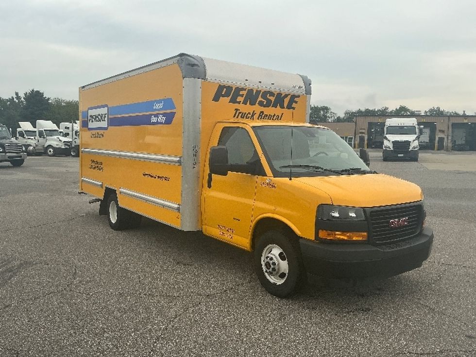 Light Duty Box Truck-Light and Medium Duty Trucks-GMC-2021-Savana G33903-South Bend-IN-86,713\n\t\tmiles-$ 25,750 - Image 1