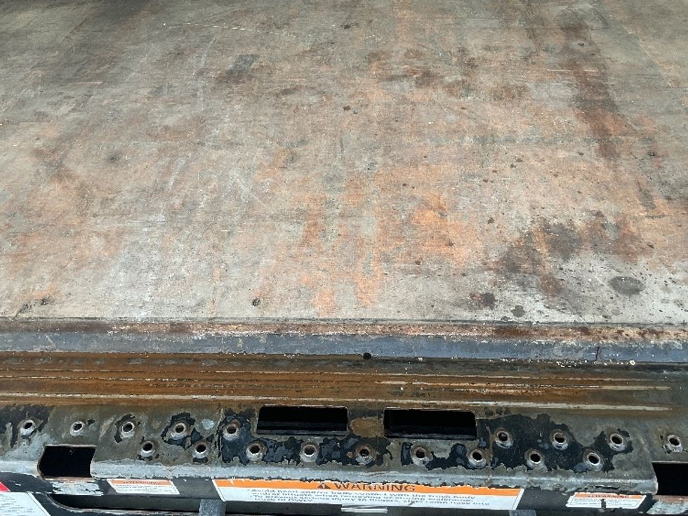 Light Duty Box Truck-Light and Medium Duty Trucks-GMC-2021-Savana G33903-South Bend-IN-93,343\n\t\tmiles-$ 29,250 - Image 10