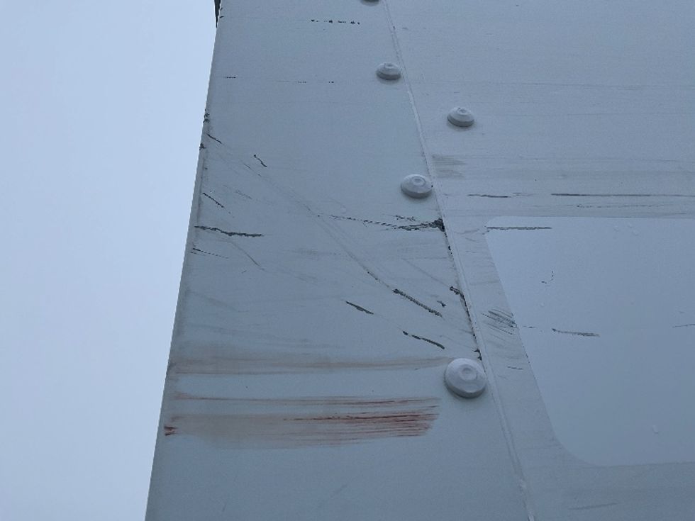 Light Duty Box Truck-Light and Medium Duty Trucks-GMC-2021-Savana G33903-South Bend-IN-93,343\n\t\tmiles-$ 29,250 - Image 28