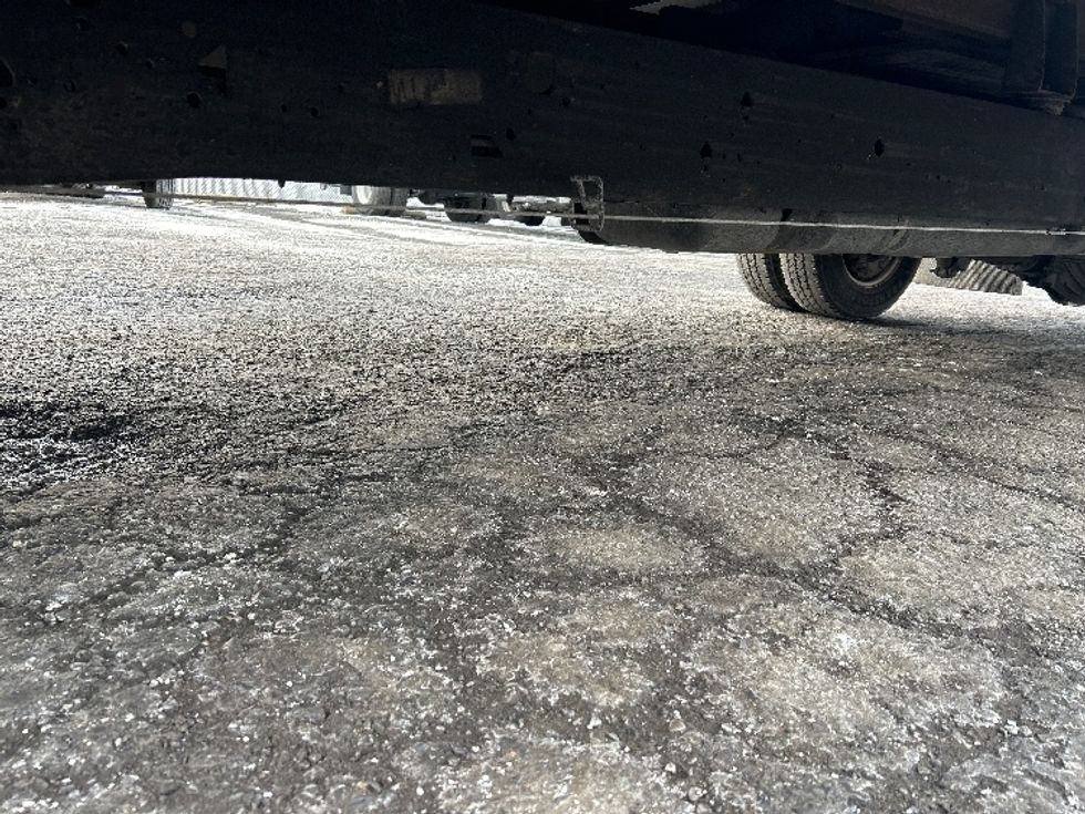 Light Duty Box Truck-Light and Medium Duty Trucks-GMC-2021-Savana G33903-South Plainfield-NJ-101,584\n\t\tmiles-$ 28,500 - Image 5