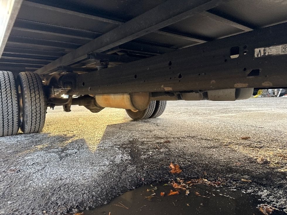 Light Duty Box Truck-Light and Medium Duty Trucks-GMC-2021-Savana G33903-South Plainfield-NJ-90,016\n\t\tmiles-$ 29,750 - Image 14