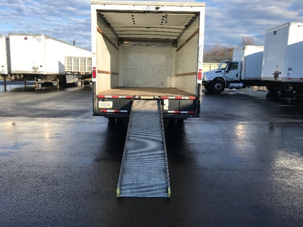 Light Duty Box Truck-Light and Medium Duty Trucks-GMC-2021-Savana G33903-South Plainfield-NJ-90,664\n\t\tmiles-$ 30,000 - Image 9