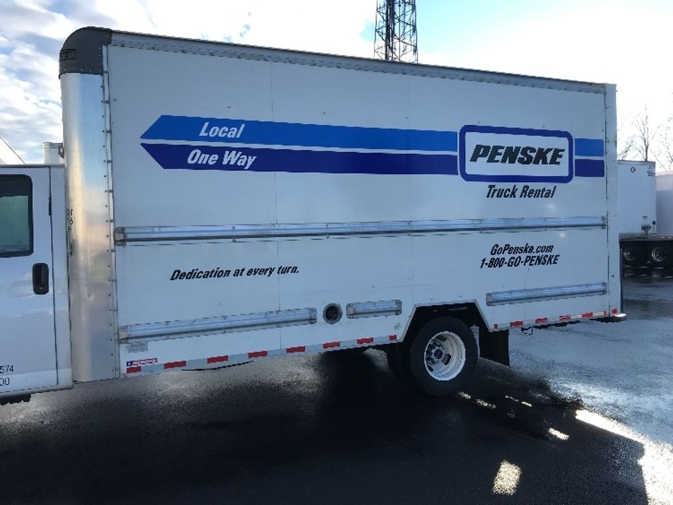 Light Duty Box Truck-Light and Medium Duty Trucks-GMC-2021-Savana G33903-South Plainfield-NJ-90,664\n\t\tmiles-$ 30,000 - Image 4