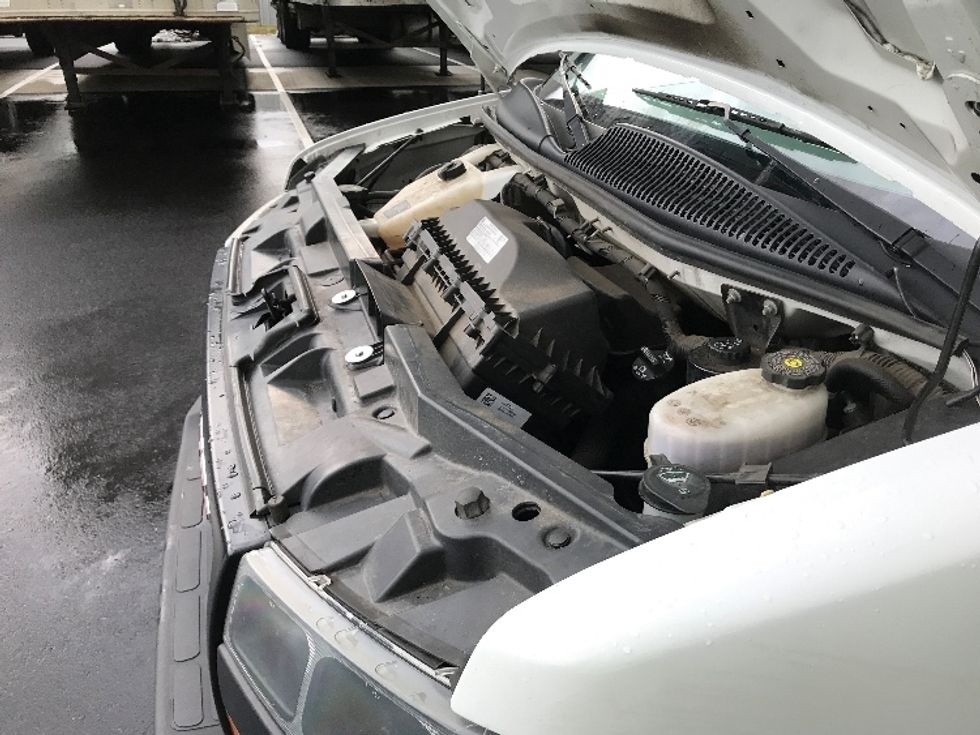 Light Duty Box Truck-Light and Medium Duty Trucks-GMC-2021-Savana G33903-South Plainfield-NJ-90,664\n\t\tmiles-$ 30,000 - Image 24