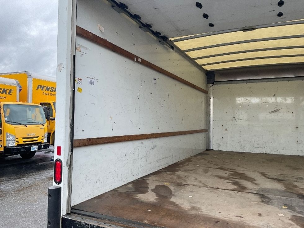 Light Duty Box Truck-Light and Medium Duty Trucks-GMC-2021-Savana G33903-South San Francisco-CA-86,378\n\t\tmiles-$ 32,750 - Image 11