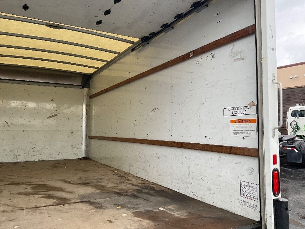 Light Duty Box Truck-Light and Medium Duty Trucks-GMC-2021-Savana G33903-South San Francisco-CA-86,378\n\t\tmiles-$ 32,750 - Image 12