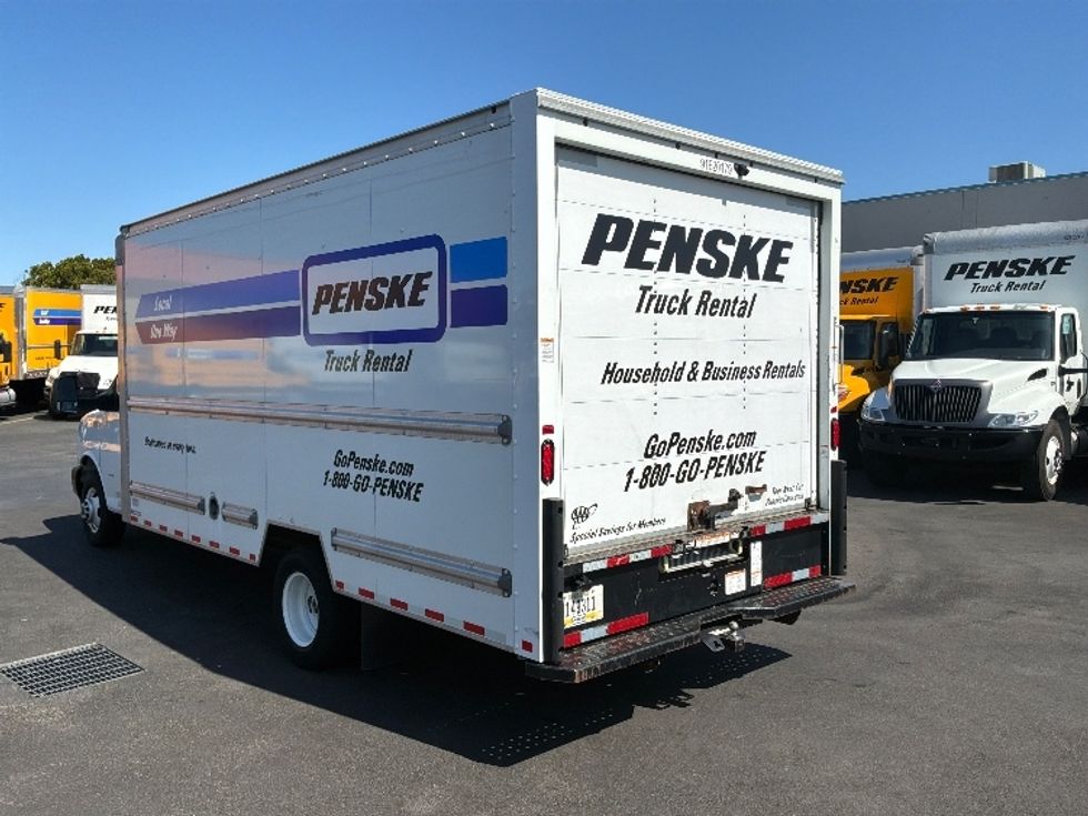 Light Duty Box Truck-Light and Medium Duty Trucks-GMC-2021-Savana G33903-South San Francisco-CA-88,266\n\t\tmiles-$ 30,250 - Image 6