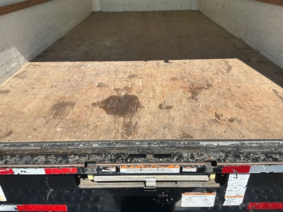 Light Duty Box Truck-Light and Medium Duty Trucks-GMC-2021-Savana G33903-South San Francisco-CA-88,266\n\t\tmiles-$ 30,250 - Image 10