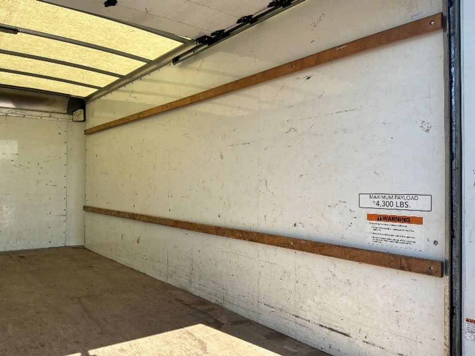 Light Duty Box Truck-Light and Medium Duty Trucks-GMC-2021-Savana G33903-South San Francisco-CA-88,266\n\t\tmiles-$ 30,250 - Image 12