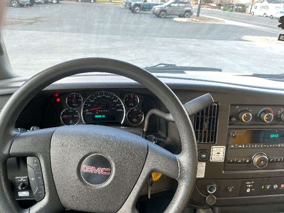 Light Duty Box Truck-Light and Medium Duty Trucks-GMC-2021-Savana G33903-Sparks-NV-88,346\n\t\tmiles-$ 29,000 - Image 16