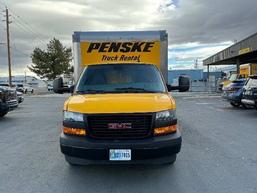 Light Duty Box Truck-Light and Medium Duty Trucks-GMC-2021-Savana G33903-Sparks-NV-88,346\n\t\tmiles-$ 29,000 - Image 2