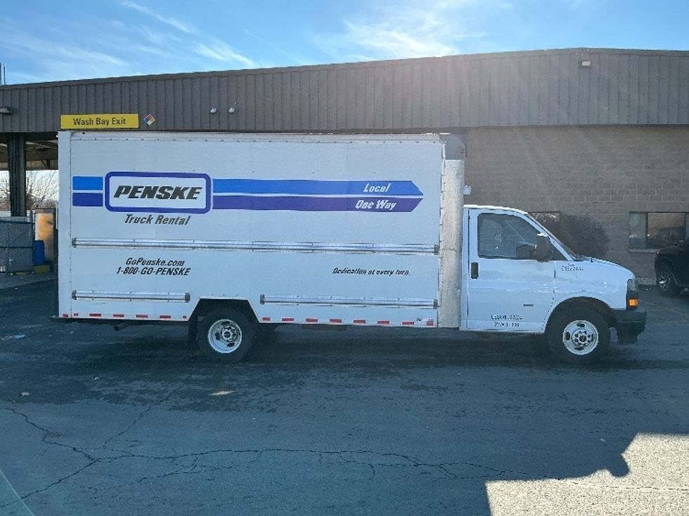 Light Duty Box Truck-Light and Medium Duty Trucks-GMC-2021-Savana G33903-Sparks-NV-99,385\n\t\tmiles-$ 31,250 - Image 14