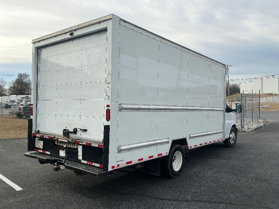 Light Duty Box Truck-Light and Medium Duty Trucks-GMC-2021-Savana G33903-Spartanburg-SC-92,322\n\t\tmiles-$ 32,250 - Image 12