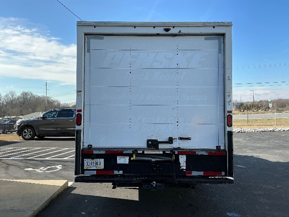 Light Duty Box Truck-Light and Medium Duty Trucks-GMC-2021-Savana G33903-Spartanburg-SC-93,800\n\t\tmiles-$ 32,000 - Image 7