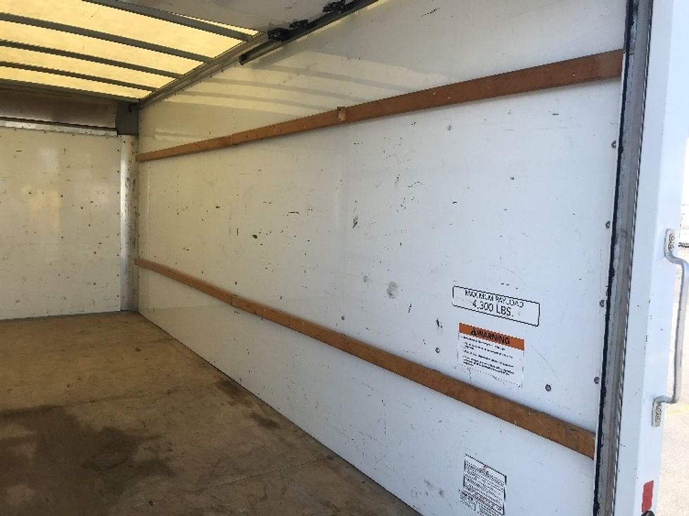 Light Duty Box Truck-Light and Medium Duty Trucks-GMC-2021-Savana G33903-Spokane Valley-WA-107,991\n\t\tmiles-$ 28,750 - Image 12