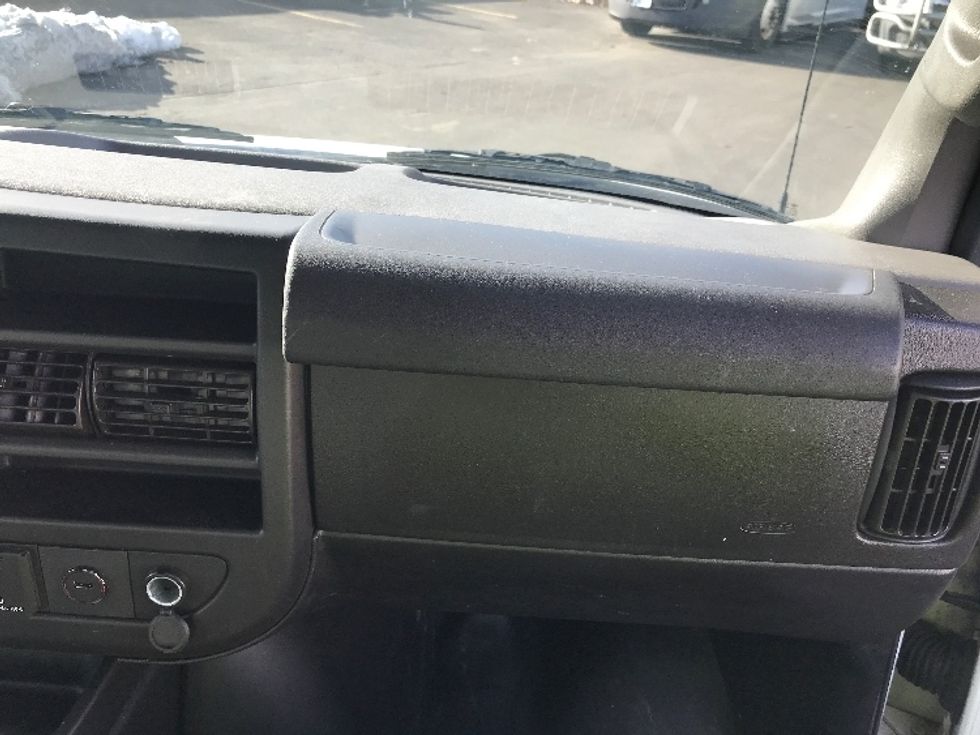 Light Duty Box Truck-Light and Medium Duty Trucks-GMC-2021-Savana G33903-Spokane Valley-WA-109,465\n\t\tmiles-$ 29,500 - Image 18