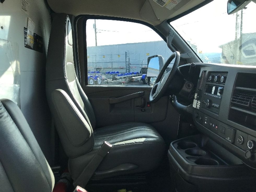 Light Duty Box Truck-Light and Medium Duty Trucks-GMC-2021-Savana G33903-Spokane Valley-WA-109,466\n\t\tmiles-$ 23,250 - Image 20