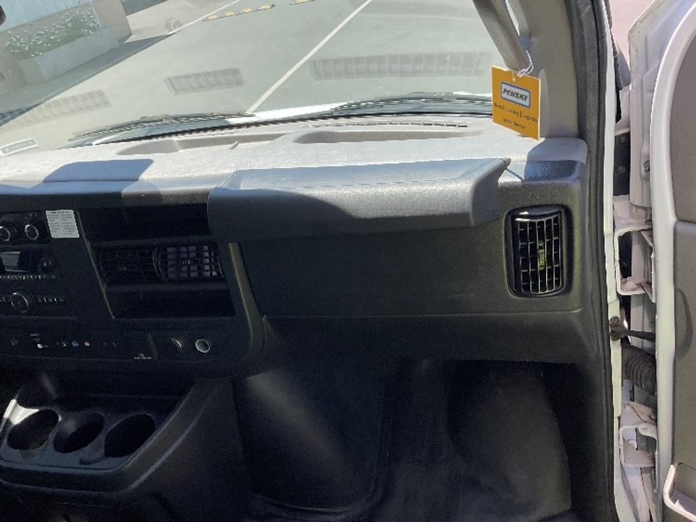Light Duty Box Truck-Light and Medium Duty Trucks-GMC-2021-Savana G33903-Spokane Valley-WA-71,496\n\t\tmiles-$ 33,250 - Image 20
