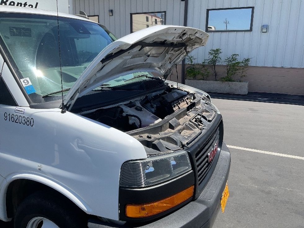 Light Duty Box Truck-Light and Medium Duty Trucks-GMC-2021-Savana G33903-Spokane Valley-WA-71,496\n\t\tmiles-$ 33,250 - Image 22