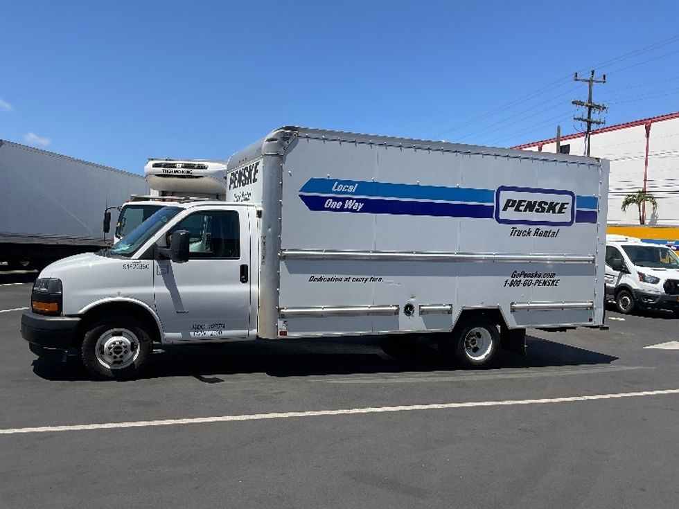 Light Duty Box Truck-Light and Medium Duty Trucks-GMC-2021-Savana G33903-Spokane Valley-WA-71,496\n\t\tmiles-$ 33,250 - Image 4