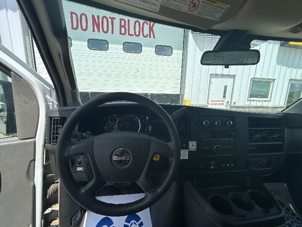 Light Duty Box Truck-Light and Medium Duty Trucks-GMC-2021-Savana G33903-Spokane Valley-WA-84,581\n\t\tmiles-$ 33,000 - Image 18