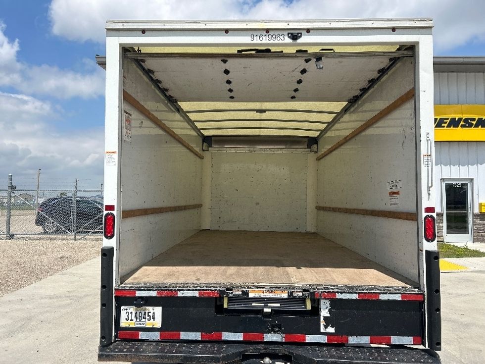 Light Duty Box Truck-Light and Medium Duty Trucks-GMC-2021-Savana G33903-Spokane Valley-WA-84,581\n\t\tmiles-$ 33,000 - Image 8