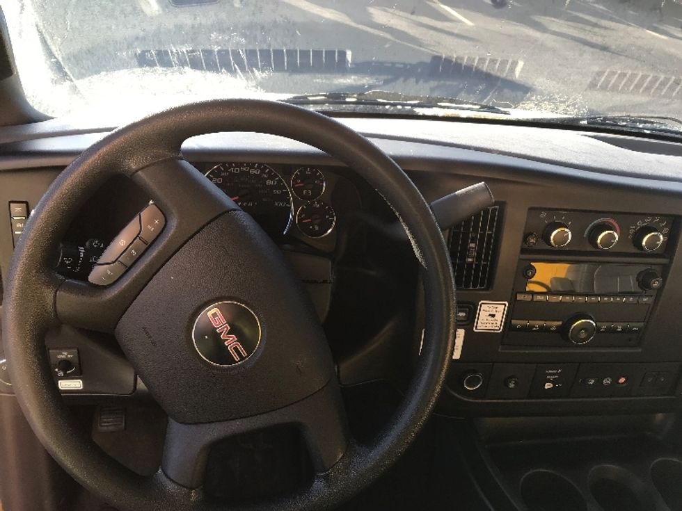 Light Duty Box Truck-Light and Medium Duty Trucks-GMC-2021-Savana G33903-Spokane Valley-WA-90,738\n\t\tmiles-$ 29,500 - Image 16