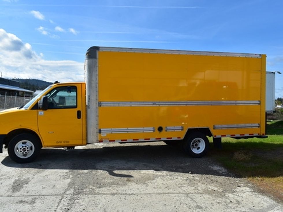 Light Duty Box Truck-Light and Medium Duty Trucks-GMC-2021-Savana G33903-Spokane Valley-WA-90,738\n\t\tmiles-$ 29,500 - Image 4