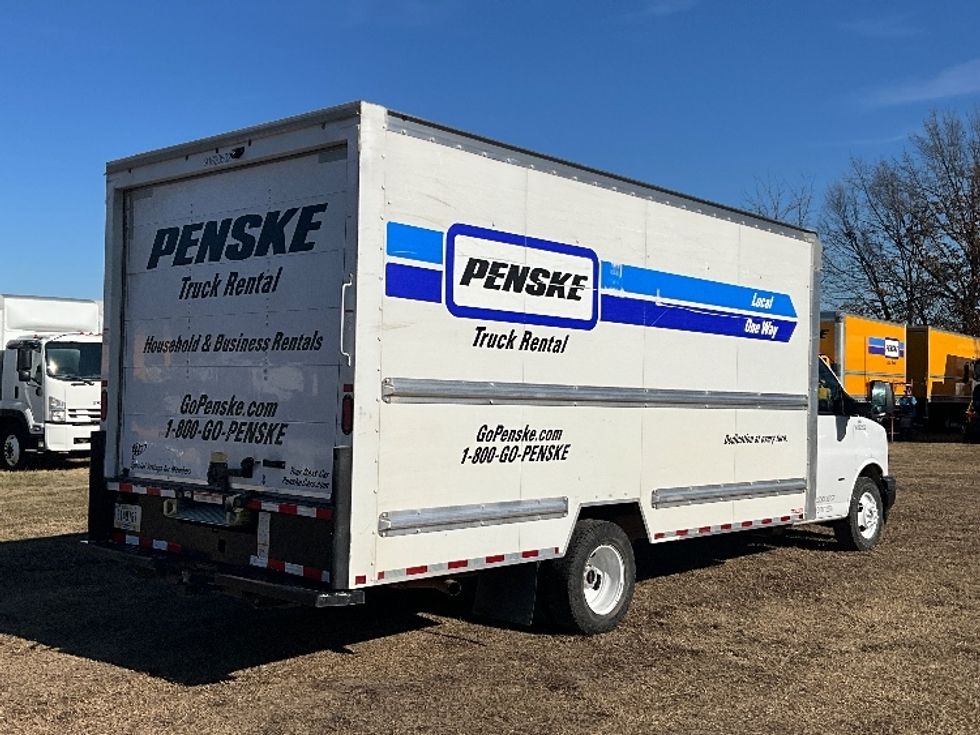 Light Duty Box Truck-Light and Medium Duty Trucks-GMC-2021-Savana G33903-Springfield-MO-100,450\n\t\tmiles-$ 29,000 - Image 11