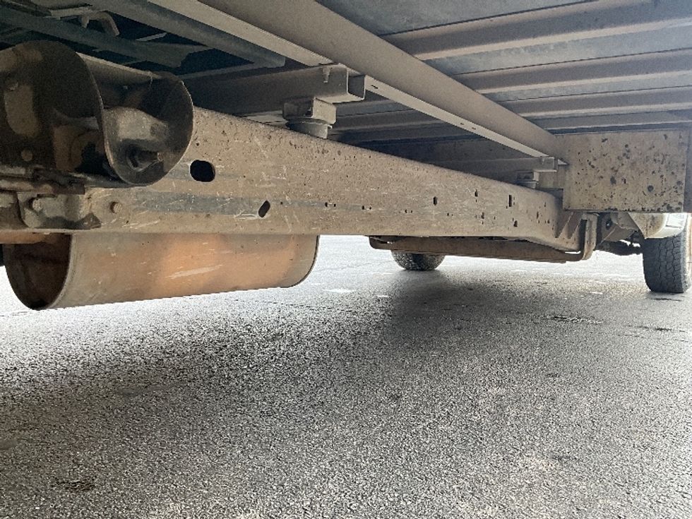 Light Duty Box Truck-Light and Medium Duty Trucks-GMC-2021-Savana G33903-Springfield-MO-100,450\n\t\tmiles-$ 29,000 - Image 12