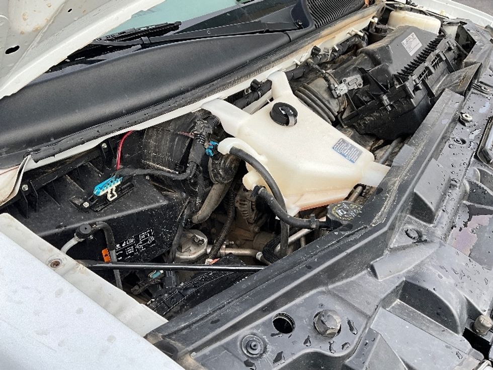 Light Duty Box Truck-Light and Medium Duty Trucks-GMC-2021-Savana G33903-Springfield-MO-100,450\n\t\tmiles-$ 29,000 - Image 21