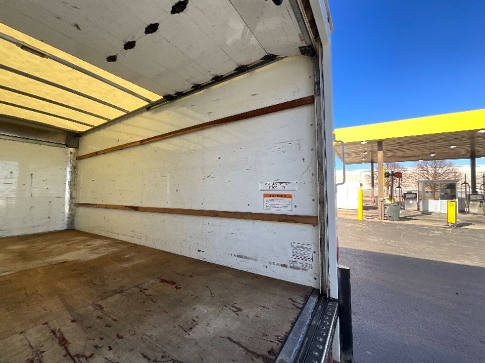 Light Duty Box Truck-Light and Medium Duty Trucks-GMC-2021-Savana G33903-Springfield-MO-104,310\n\t\tmiles-$ 28,500 - Image 10