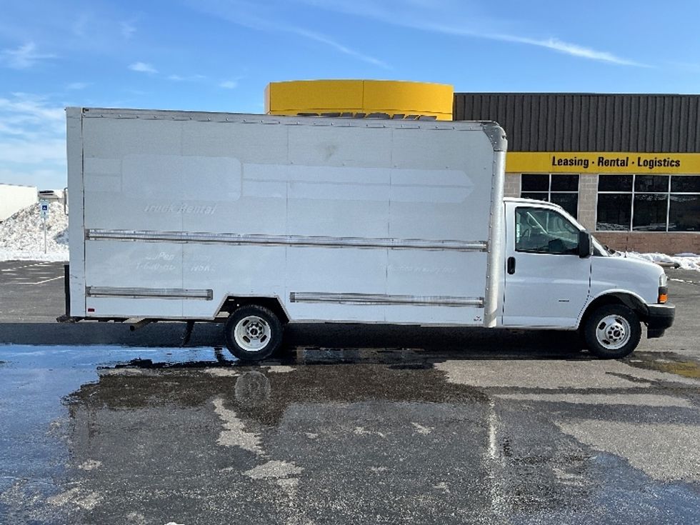 Light Duty Box Truck-Light and Medium Duty Trucks-GMC-2021-Savana G33903-Springfield-MO-104,310\n\t\tmiles-$ 28,500 - Image 13