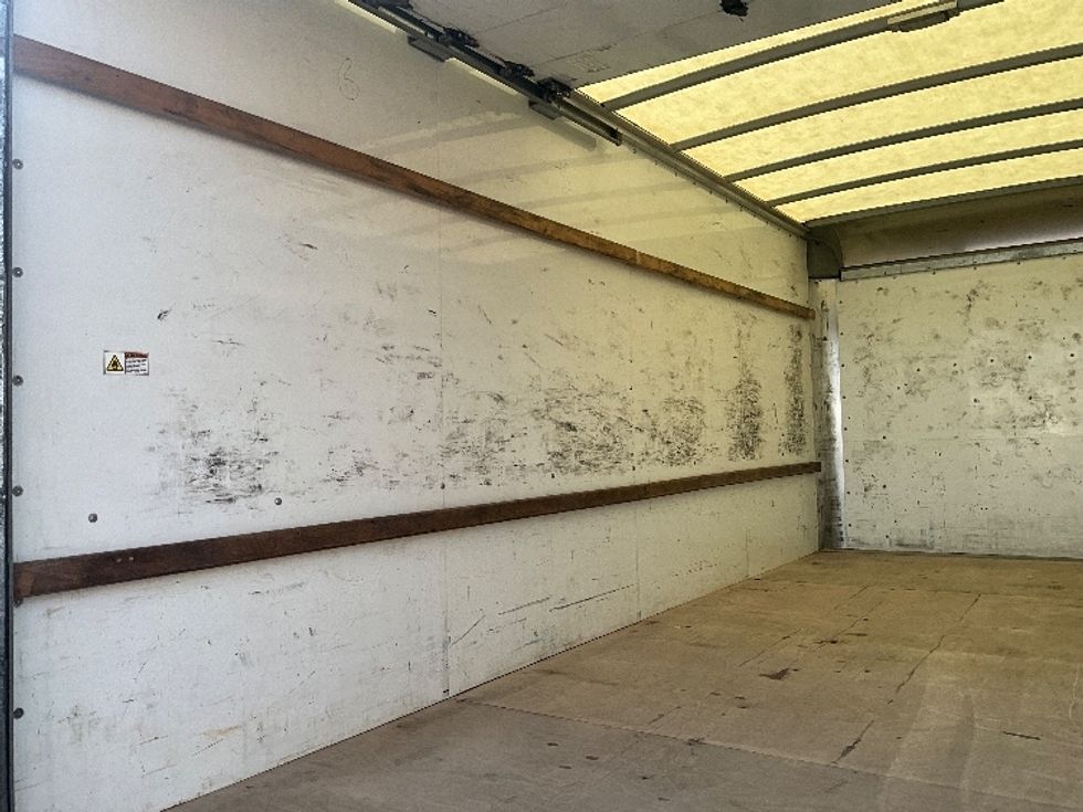 Light Duty Box Truck-Light and Medium Duty Trucks-GMC-2021-Savana G33903-Springfield-MO-125,844\n\t\tmiles-$ 26,750 - Image 10
