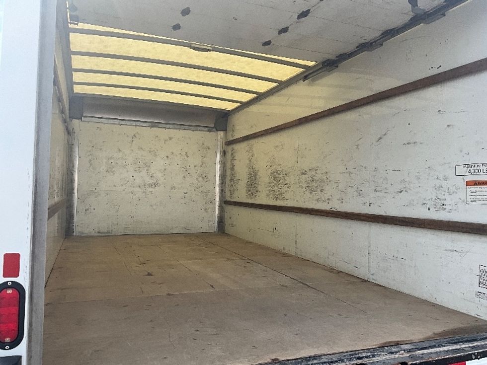 Light Duty Box Truck-Light and Medium Duty Trucks-GMC-2021-Savana G33903-Springfield-MO-125,844\n\t\tmiles-$ 26,750 - Image 11