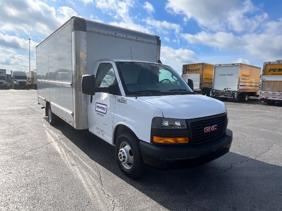 Light Duty Box Truck-Light and Medium Duty Trucks-GMC-2021-Savana G33903-Springfield-MO-127,272\n\t\tmiles-$ 27,750 - Image 1