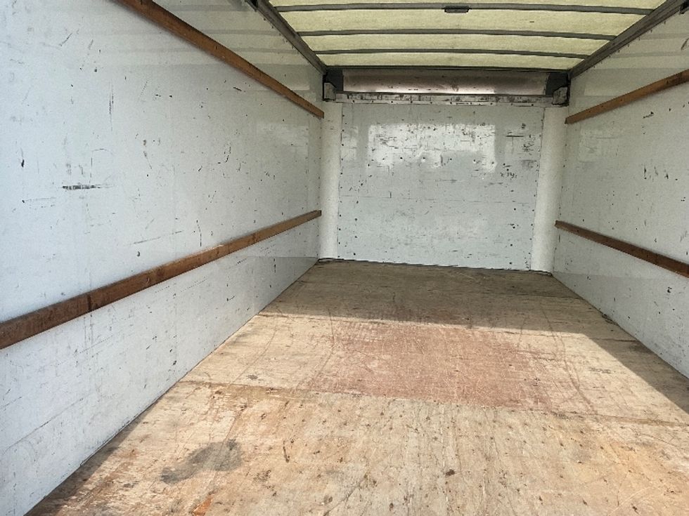 Light Duty Box Truck-Light and Medium Duty Trucks-GMC-2021-Savana G33903-Springfield-MO-127,272\n\t\tmiles-$ 27,750 - Image 10