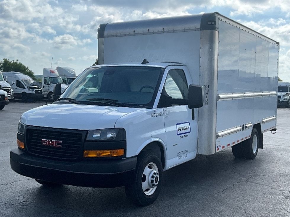 Light Duty Box Truck-Light and Medium Duty Trucks-GMC-2021-Savana G33903-Springfield-MO-127,272\n\t\tmiles-$ 27,750 - Image 3